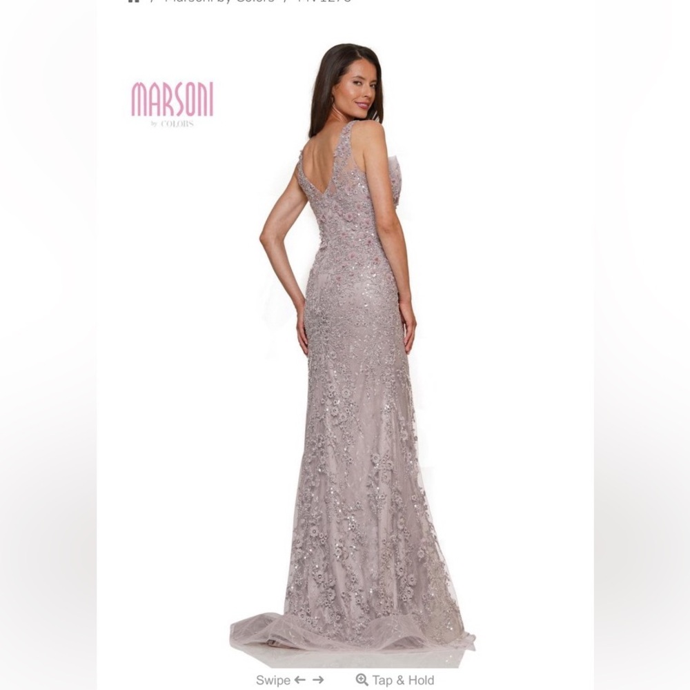 Dress/Gown - Picture 2 of 5
